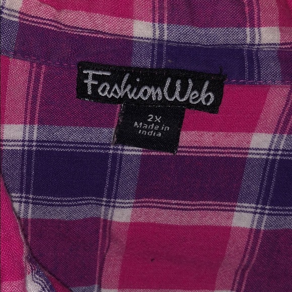 Plus size button down 2xl - Picture 2 of 3